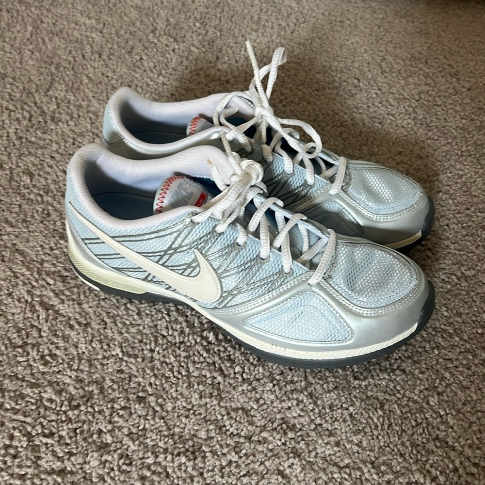 Nike zoom tennis shoes women
